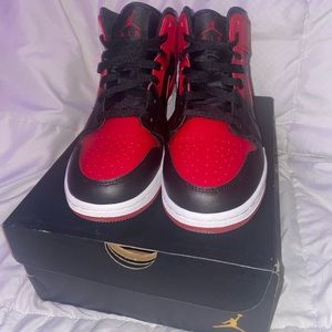 Nike Air Jordan 1 Mid